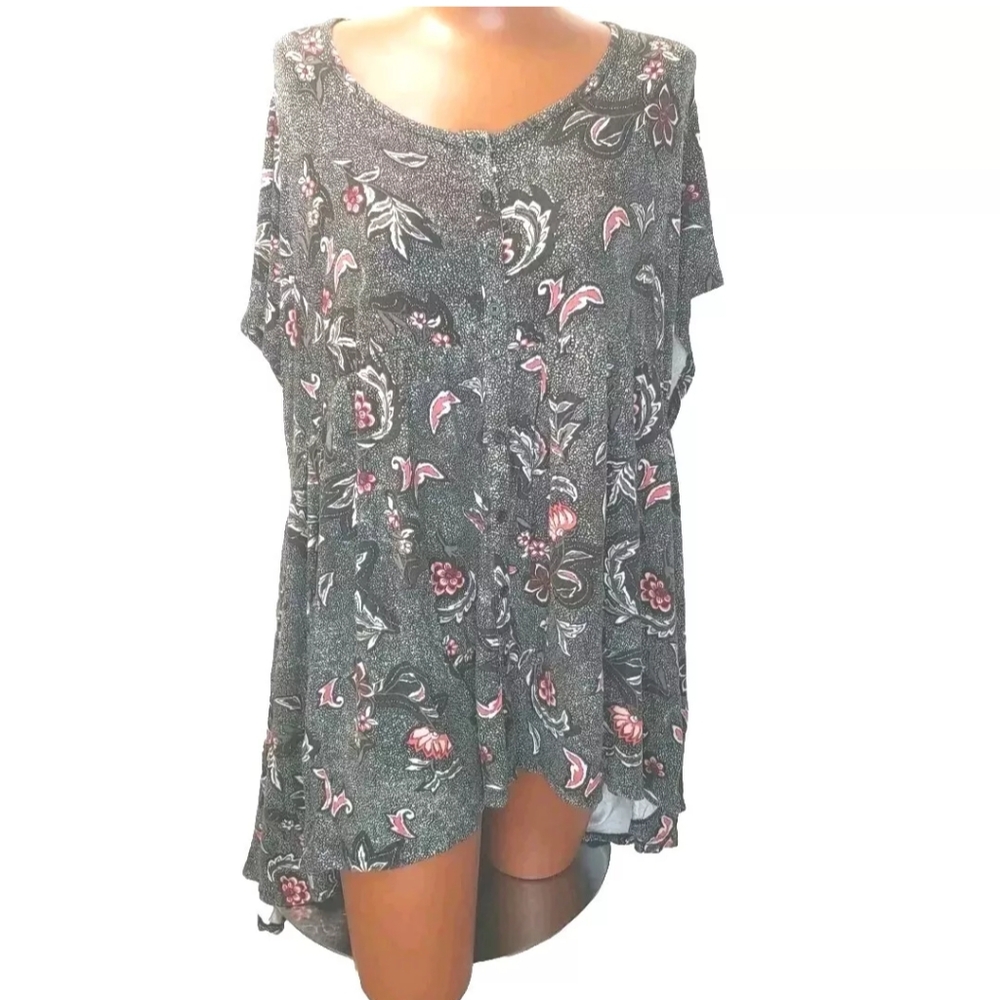 Torrid Blouse Woman Plus 5X Boho Cottage Summer Black Floral Button Tunic Top